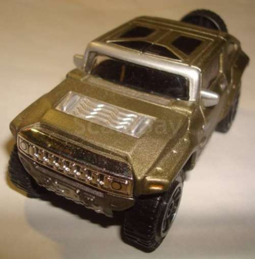 Hummer HX Sp.Edn.Concept 2009 green-matte 1/24 Maisto NEW+reblistered  #2297 instant wheels