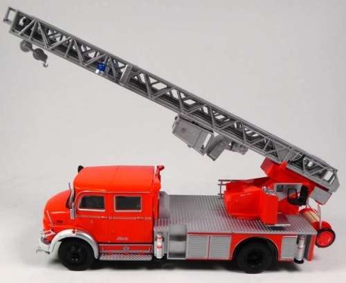 Mercedes L 1519 Swivel Ladder 1976 FireBrigade 1/43 IXO NEWinBlister #5558 instant wheels