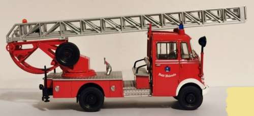 Mercedes-Benz L319 1961-63 Svivel Ladder DL18 1/43 NEWinBlister  #5557 instant wheels