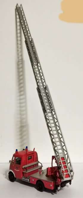 Mercedes-Benz L319 1961-63 Svivel Ladder DL18 1/43 NEWinBlister  #5557 instant wheels