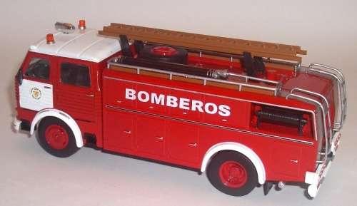 Pegasus Comet 1091 Fire Brigade Barcelona 1963 1/43 IXO NEWinBlister #5556 instant wheels