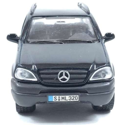 Mercedes-Benz ML320 1989 black 1/24 Maisto NEW+reblistered  #2319 instant wheels