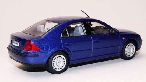 Ford Mondeo MKIII Saloon 2001 blue-met 1/43 Minichamps NEW+boxd  #5590 instant wheels