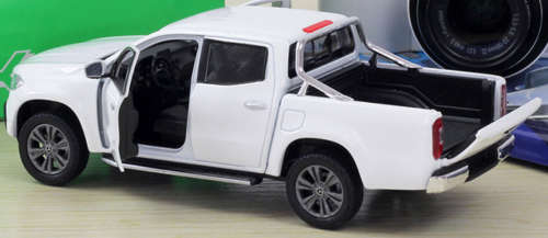 Mercedes-Benz X-class 2021  white 1/24 Welly-NEX NEW+boxed  #2326 instant wheels