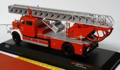 Krupp DL52 Essen FD 1956 red 1/43 IXO NEW+boxed  #5609 instant wheels