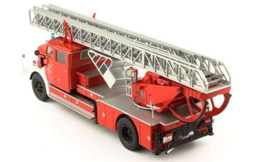 Krupp DL52 Essen FD 1956 red 1/43 IXO NEW+boxed  #5609 instant wheels