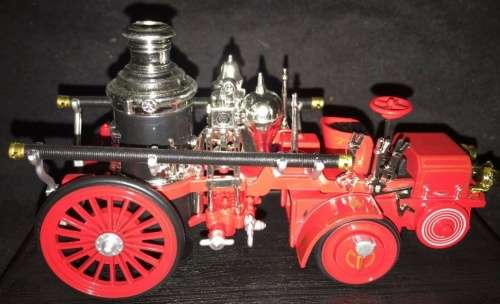 Christie Steamer Fire Truck 1912 red 1/43 RoadChamps NEW+showcased  #5774 instant wheels