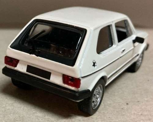Volkswagen Golf Mk.I GTI 1983 white 1/43 IXO NEWinBlister  #5780 instant wheels