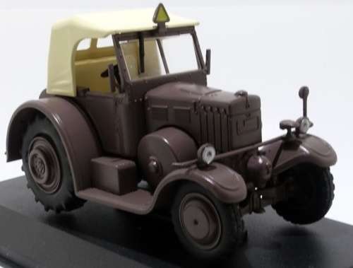 Lanz D2531 Eil-Bulldog Tractor 1941 brown 1/43 Hachette/UH NEWinBlister 5794 instant wheels