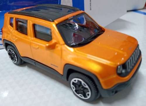 Jeep Renegade 2015 orange-metallic 1/43 Bburago NEW+boxed  #5812 instant wheels