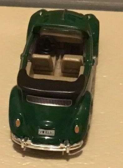 Volkswagen Beetle Cabriolet 1961 green 1/72 Schuco NEW+boxed  #7202 instant wheels