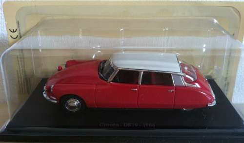 Citroen DS19 1966 red+white roof 1/43 IXO NEWinBlister  #4086 instant wheels
