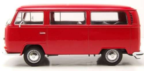 Volkswagen T2 Kombibus 1972 red 1/24 Welly NEW+boxed  #2110 instant wheels