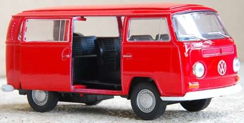 Volkswagen T2 Kombibus 1972 red 1/24 Welly NEW+boxed  #2110 instant wheels