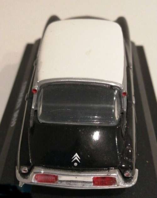Citroen DS19 1963 black+white 1/43 IXO/DelPrado NEWinBlister  #5257 instant wheels