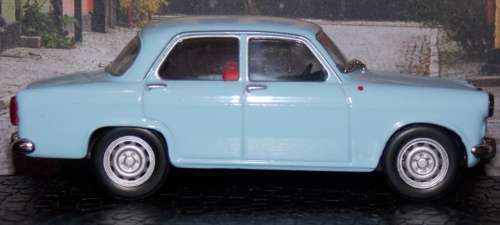 Alfa Romeo Giulietta 1956 lt.blue 1/43 IXO NEW+boxed  #5837 instant wheels