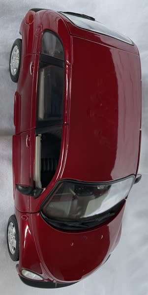 Chrysler PT Cruiser 2005 red-met 1:18 Maisto NEW+re-boxed  #8036 instant wheels
