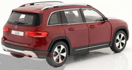 Mercedes-Benz GLB (X247) 2019 red-metallic 1:18 Solido NEW+boxed   #8790 instant wheels
