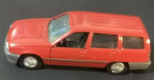 Opel Kadett GL Caravan 1984 maroon 1:43 Herpa-GAMA NEW+re-boxed #5838 instant wheels