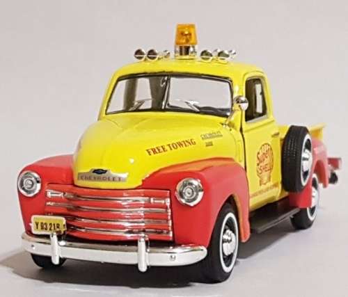 CHEVROLET C 3100 SHELL Breakdown Truck 1960 1:43 Cararama NEW+boxed  #5843 instant wheels