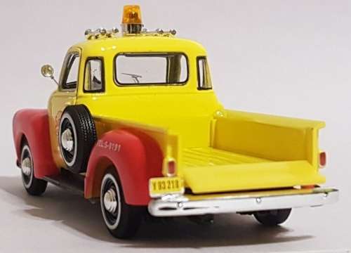 CHEVROLET C 3100 SHELL Breakdown Truck 1960 1:43 Cararama NEW+boxed  #5843 instant wheels