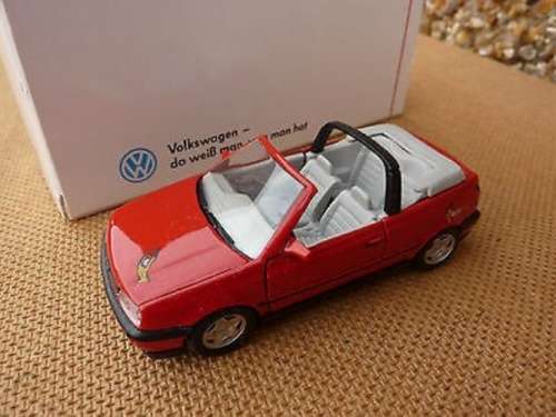 Volkswagen Golf III Cabriolet 1996 red-met 1:43 Schabak NEW+boxed #5848 instantwheels