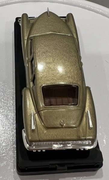 Tucker Torpedo 1948 brown-met 1:43 Solido NEW+showcased  #5857 instant wheels