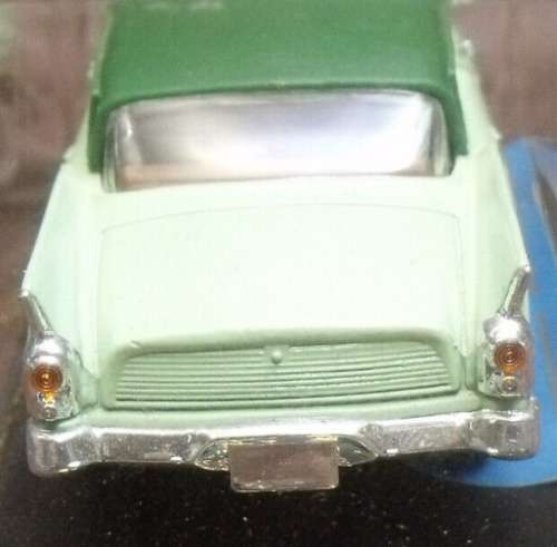 Studebaker Silver Hawk 1950 lt.+dk.green 1:43 Solido NEW+showcased   #5860 instant wheels