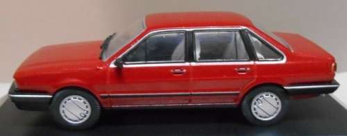 Volkswagen Passat CD 1987 red 1:43 IXO/Altaya NEW+boxed  #5877 instant wheels