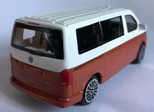 Volkswagen T6 Multivan 2020 white+brown 1/43 Bburago NEW+boxed  #5901 instant wheels