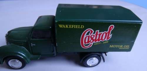 Barkas Framo clsd TRUCK 1954 dkgreen 1/43 Woerlein NEW+reblistered   #5908 instant wheels
