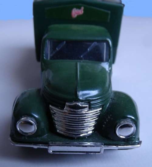Barkas Framo clsd TRUCK 1954 dkgreen 1/43 Woerlein NEW+reblistered   #5908 instant wheels