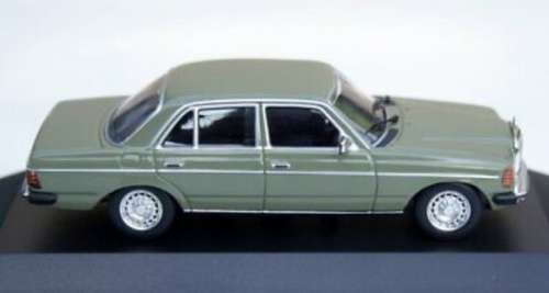 Mercedes-Benz 230E (W123) 1986 reedGREEN 1:43 Minichamps NEW+boxed   #5920 instant wheels