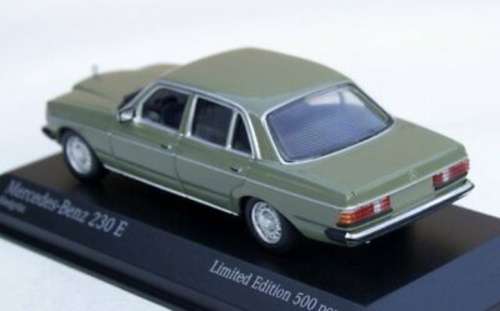 Mercedes-Benz 230E (W123) 1986 reedGREEN 1:43 Minichamps NEW+boxed   #5920 instant wheels