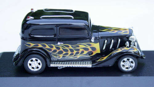 Ford Model B 1932 (Hot Rod) black+flames 1:43 Minichamps NEW+boxed   #5921 instant wheels