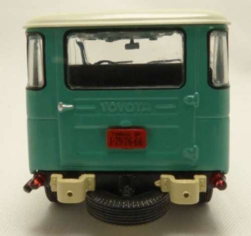 Toyota Land Cruiser FJ40 1967 green 1:43 Triple 9 Clctn NEW+boxed  #5928 instant wheels