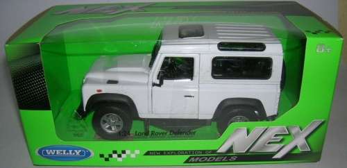 Land Rover Defender 90 1995 white 1:24 Welly NEW+boxed  #2342 instant wheels