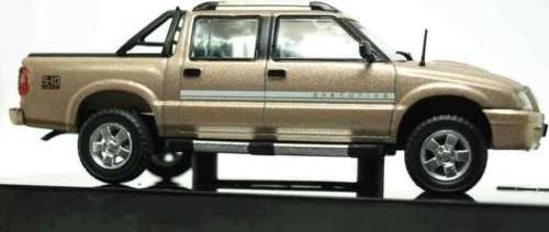 Chevrolet S-10 DeLuxe 2.5 Pick-up 2009 1:43 IXO NEW+boxed  #5929 instant wheels