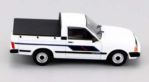 Chevrolet Chevy 500 SL/E Pick-up 1988 white 1:43 IXO NEW+boxed  #5930 instant wheels