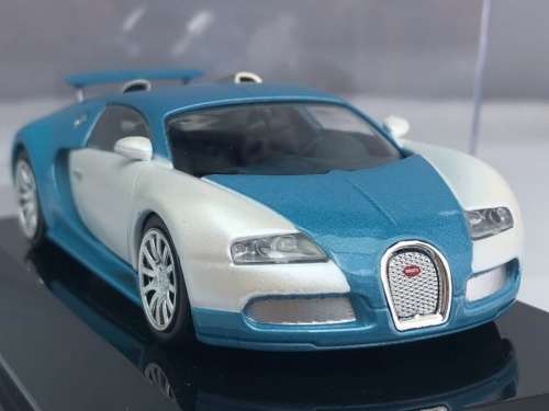 Bugatti Veyron 16.4 2005 blue+white-met 1:43 IXO NEW+boxed  #5931 instant wheels