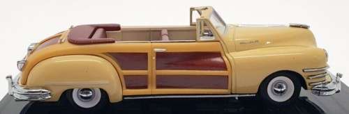 Chrysler Town + Country conv. 1947 yellow 1/43 Vitesse NEW+boxed  #5932 instant wheels