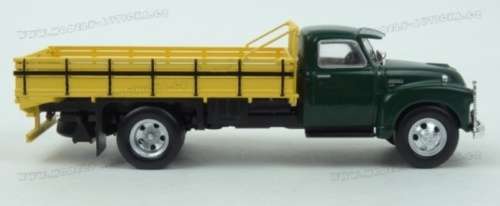 Chevrolet 6400 Truck 1949 dk.green/yellow 1:43 WhiteBox NEW+boxed   #5934 instant wheels