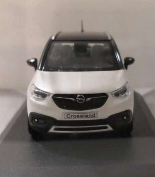 OPEL CROSSLAND X 2017 pearl-white 1:43 i-SCALE/Kyosho NEW+boxed #5940 instant wheels