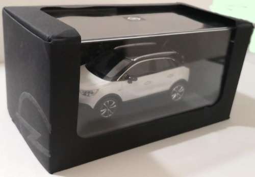 OPEL CROSSLAND X 2017 pearl-white 1:43 i-SCALE/Kyosho NEW+boxed #5940 instant wheels