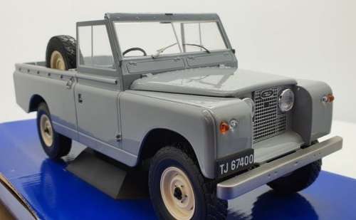 Land Rover 109 PickUp Series II 1959 grey/open 1/18 MCG NEW+boxed  #8997 instant wheels