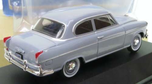 Borgward Isabella 1961 light grey 1:43 IXO/Salvat NEWinBlister *4436 instant wheels