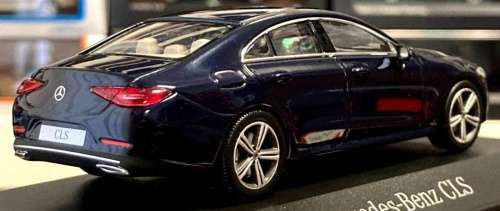 Mercedes-Benz CLS (C257) 2018 blue-metallic 1:43 Norev NEW+boxed *5955 instant wheels