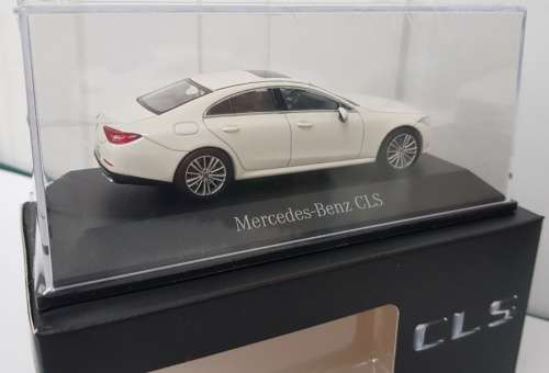 Mercedes-Benz CLS (C257) 2018 diamond white 1:43 Norev NEW+boxed *5956 instant wheels