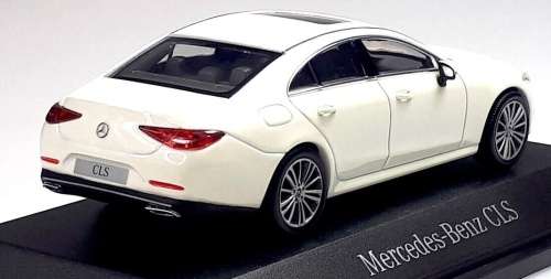 Mercedes-Benz CLS (C257) 2018 diamond white 1:43 Norev NEW+boxed *5956 instant wheels