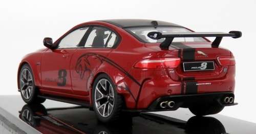 Jaguar XE SV Project 8 2017 dark red-metallic 1:43 IXO NEW+boxed *5957 instant wheels